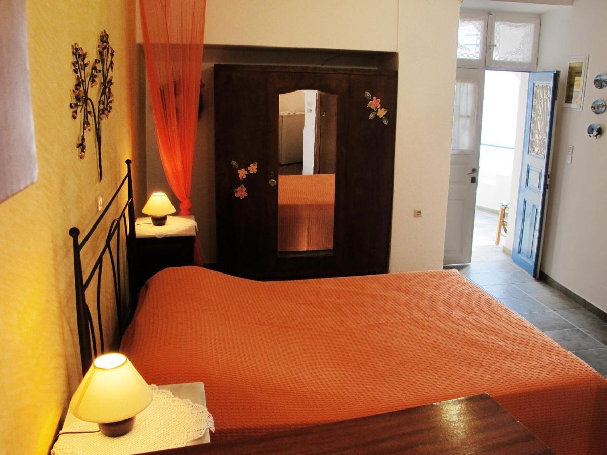 Pepi'S Rooms Triovasálos Екстериор снимка
