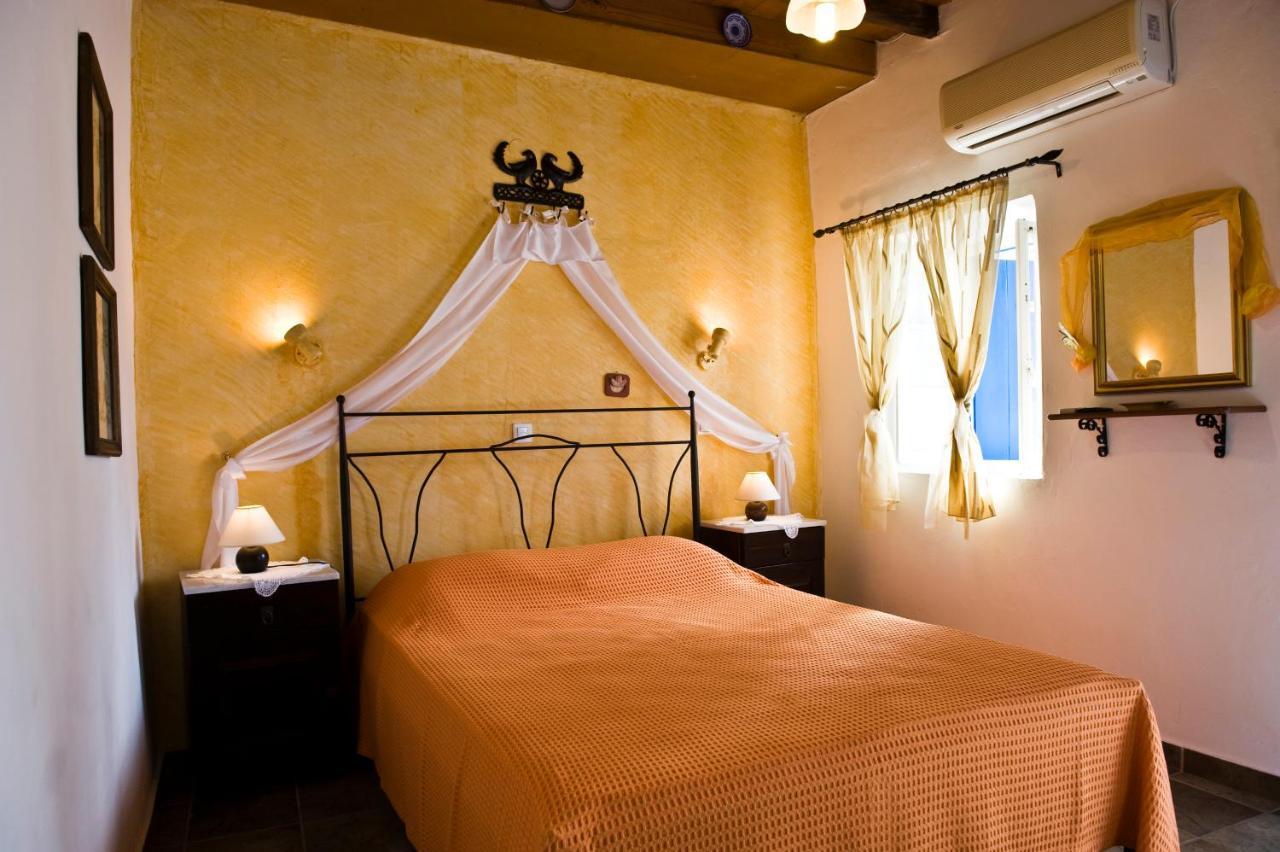 Pepi'S Rooms Triovasálos Екстериор снимка